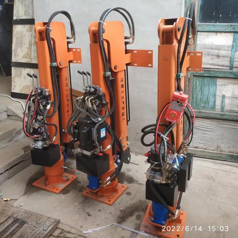 大武乡重汽蓝牌随车吊 3.2吨 国六动力强 液压驱动 农用自卸起重机